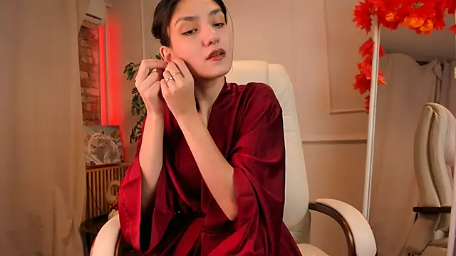 Snapshot of RoxannaG chatting on September 25, 4:29 am RoxannaG online show from September 25, 4:29 am