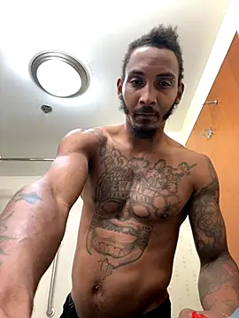 Snapshot of Foxdaguy chatting on October 15, 4:00 am Foxdaguy online show from October 15, 4:00 am