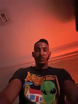 Foxdaguy online show from November 15, 7:01 am