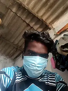 Snapshot of PolarFriend0 chatting on February 22, 8:06 am PolarFriend0 online show from February 22, 8:06 am