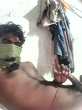 PolarFriend0 online show from April 7, 6:48 am