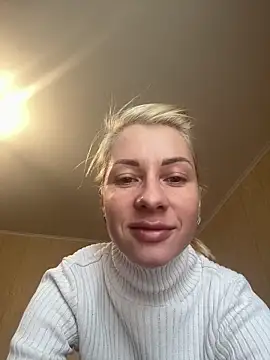 Snapshot of _Black-Panther_ chatting on June 16, 7:30 am Black-Panther online show from June 16, 7:30 am