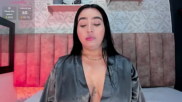 Snapshot of MelinaCruz chatting on September 16, 4:24 am MelinaCruz online show from September 16, 4:24 am