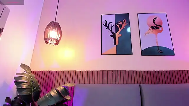 MelinaCruz online show from March 21, 1:07 am