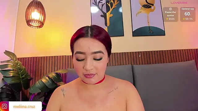 MelinaCruz online show from April 7, 1:07 am