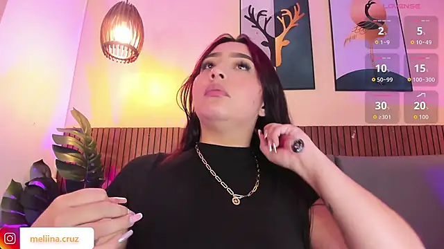 MelinaCruz online show from April 17, 2:36 am