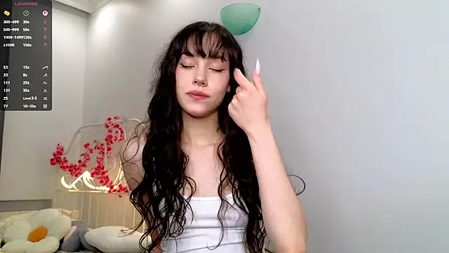 glamourr online show from November 30, 8:48 am