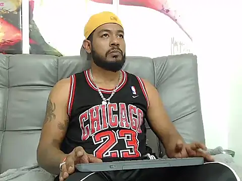 BladeFoxxx1 online show from October 26, 11:49 pm