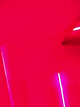 Snapshot of Veramaia chatting on January 11, 3:57 am Veramaia online show from January 11, 3:57 am