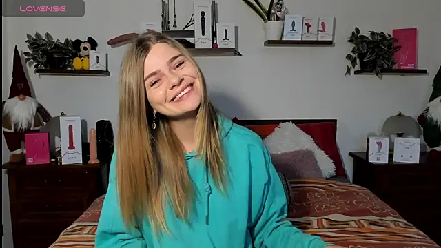 HaleyReedme online show from January 9, 7:37 am