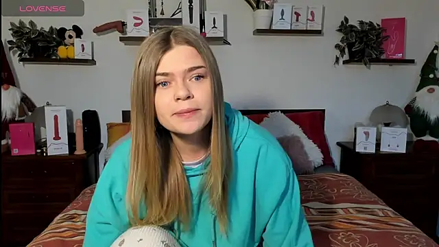 HaleyReedme online show from January 8, 7:58 am