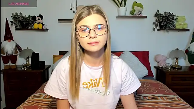 HaleyReedme online show from January 7, 10:31 am