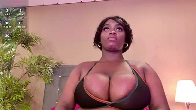 BetsyBennet  online show from November 14, 8:34 pm