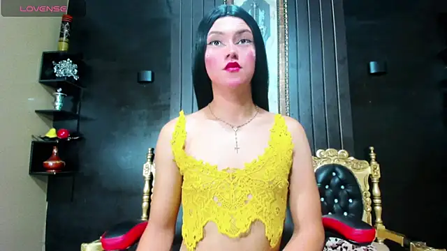 Nathalia Loess online show from March 14, 12:40 pm