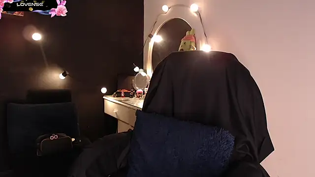 yes0225 online show from February 14, 3:12 pm