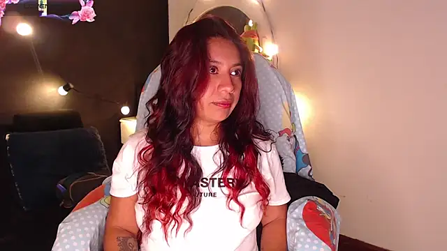 yes0225 online show from February 12, 1:33 pm