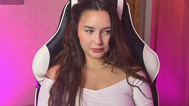 CherryTouss online show from January 8, 8:20 am