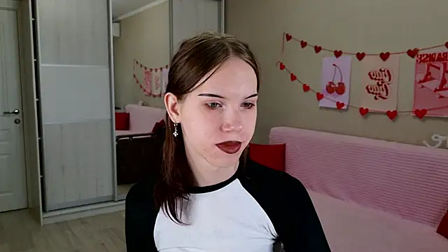 Snapshot of Pussy_Without_pussy chatting on March 21, 5:00 am Pussy Without pussy online show from March 21, 5:00 am