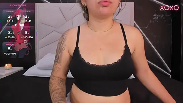 JulietSofia online show from June 1, 7:46 pm
