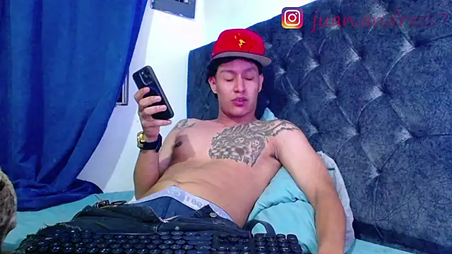 Stone grey1  online show from February 18, 1:03 am