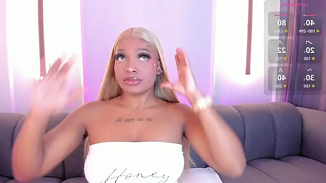 karol white  online show from May 28, 3:58 am