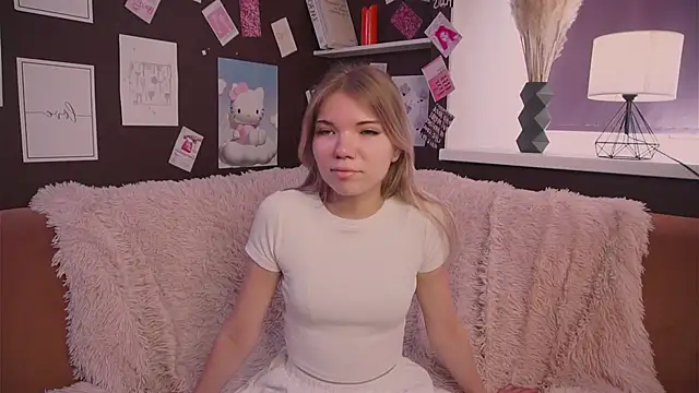 AinsleyBryan online show from March 19, 9:28 am