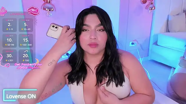 eva sainnt online show from December 21, 5:14 pm