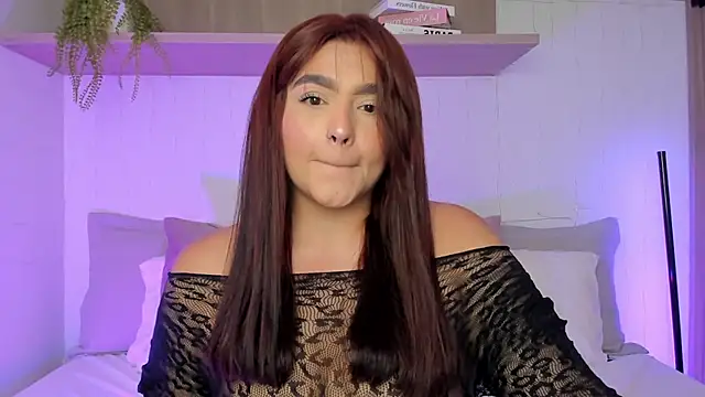 eva sainnt online show from May 31, 10:32 pm
