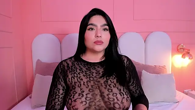 eva sainnt online show from November 3, 2:17 am