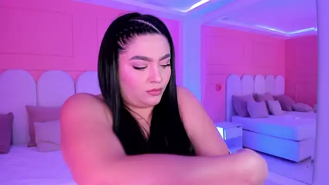 eva sainnt online show from April 6, 1:34 am