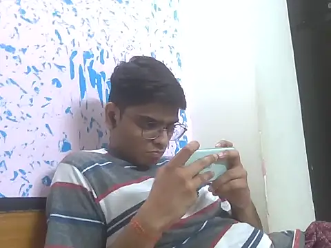 sutfvkii online show from March 29, 5:03 pm