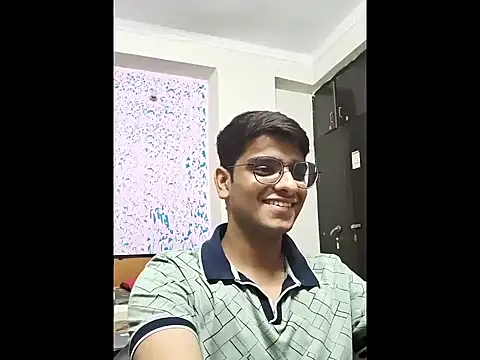 sutfvkii online show from April 7, 5:15 pm