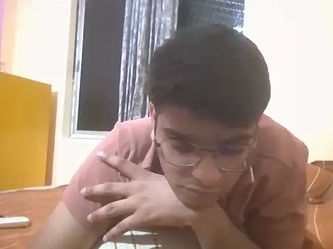 sutfvkii online show from October 11, 6:20 pm