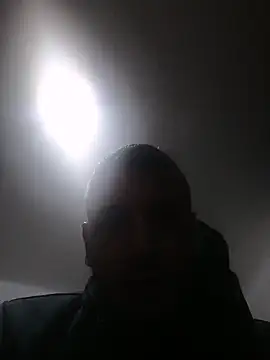 yourflowerpink online show from December 2, 6:48 am