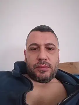 yourflowerpink online show from November 30, 9:32 am