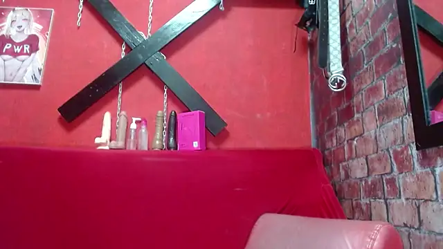Snapshot of Tracy_KS chatting on September 28, 2:29 am Tracy KS online show from September 28, 2:29 am