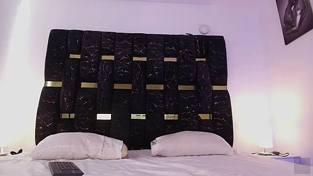 Snapshot of chris_blake__ chatting on February 17, 7:22 pm chris blake online show from February 17, 7:22 pm