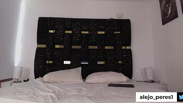 Snapshot of chris_blake__ chatting on February 23, 6:30 pm chris blake online show from February 23, 6:30 pm