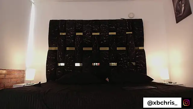 Snapshot of chris_blake__ chatting on February 8, 6:05 pm chris blake online show from February 8, 6:05 pm