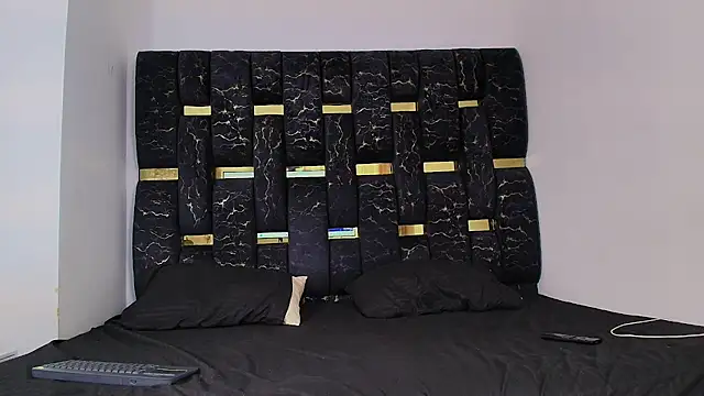 Snapshot of chris_blake__ chatting on November 23, 6:07 pm chris blake online show from November 23, 6:07 pm