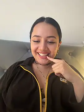 Snapshot of Isa_1207 chatting on July 19, 9:00 pm Isa 1207 online show from July 19, 9:00 pm
