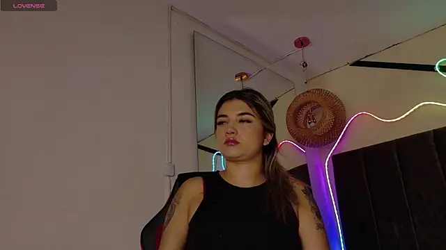 natasha  black online show from December 17, 7:30 pm