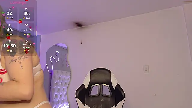 natasha  black online show from February 11, 7:36 pm