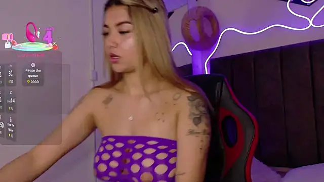 natasha  black online show from September 29, 7:41 pm