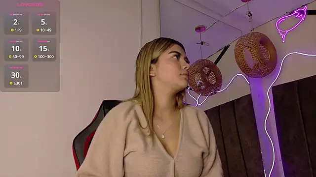 natasha  black online show from October 29, 7:46 pm