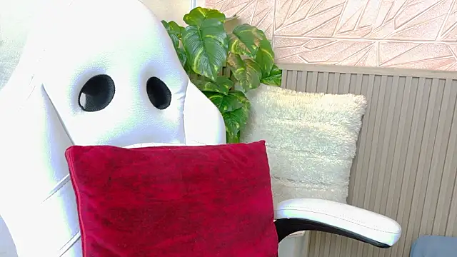 Gaviluc  online show from March 28, 12:28 pm