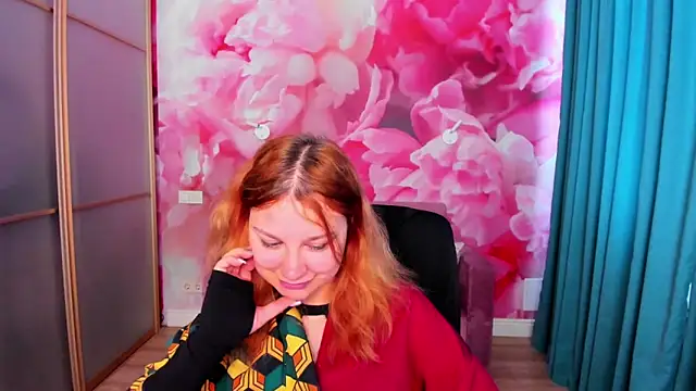 AngelinaLow online show from May 12, 11:27 am