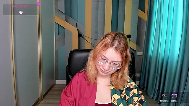 AngelinaLow online show from January 19, 12:31 pm