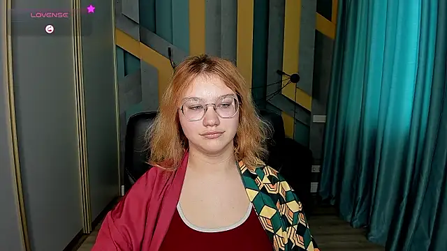 AngelinaLow online show from January 15, 12:30 pm