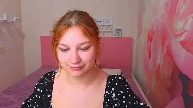 AngelinaLow online show from May 23, 11:31 am